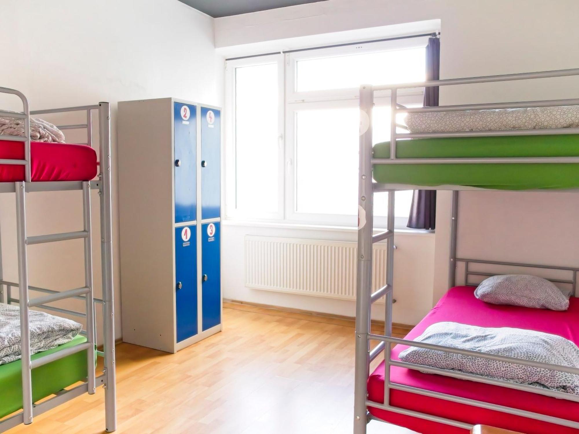 Urban Elephants Hostel Bratislava Eksteriør bilde