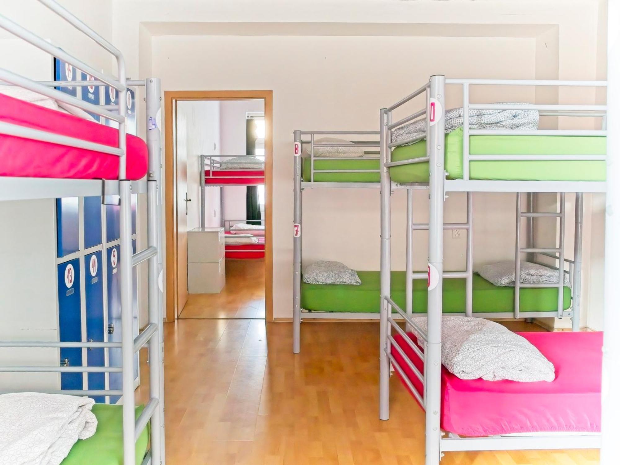 Urban Elephants Hostel Bratislava Eksteriør bilde